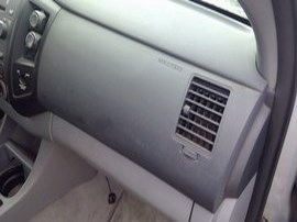 2006 TOYOTA TACOMA SILVER EXTD CAB 2.7 AT  2WD.  Z24853